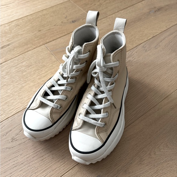 Converse Women's Run Star Hike Platform Chunky Sneakers - Picture 2 of 8